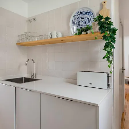 Joivy Riverside Bohemian Maisonette Lisbon Exterior photo