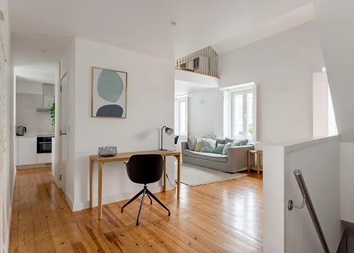 Joivy Riverside Bohemian Maisonette